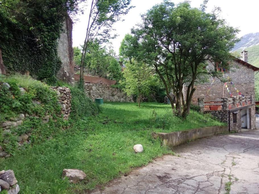 Villa La Borda De Sesué Exterior foto